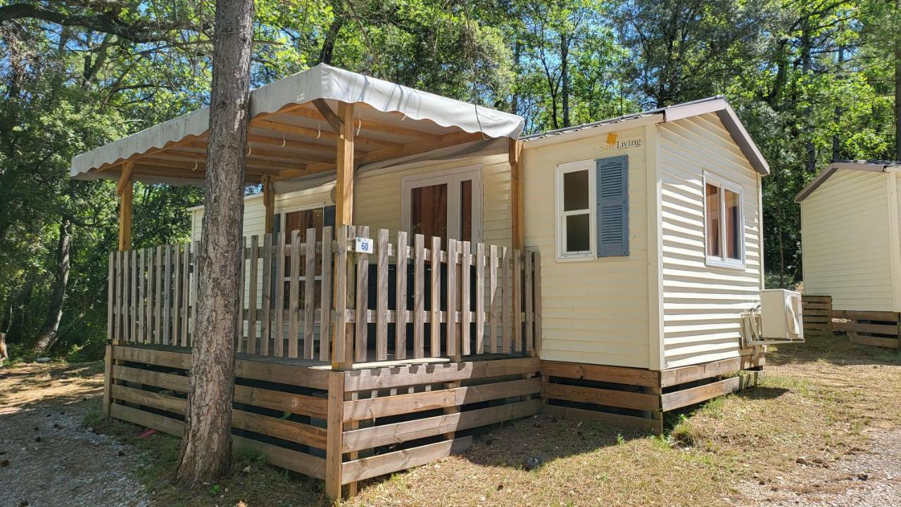 Camping De Graniers Monoblet Exterior photo