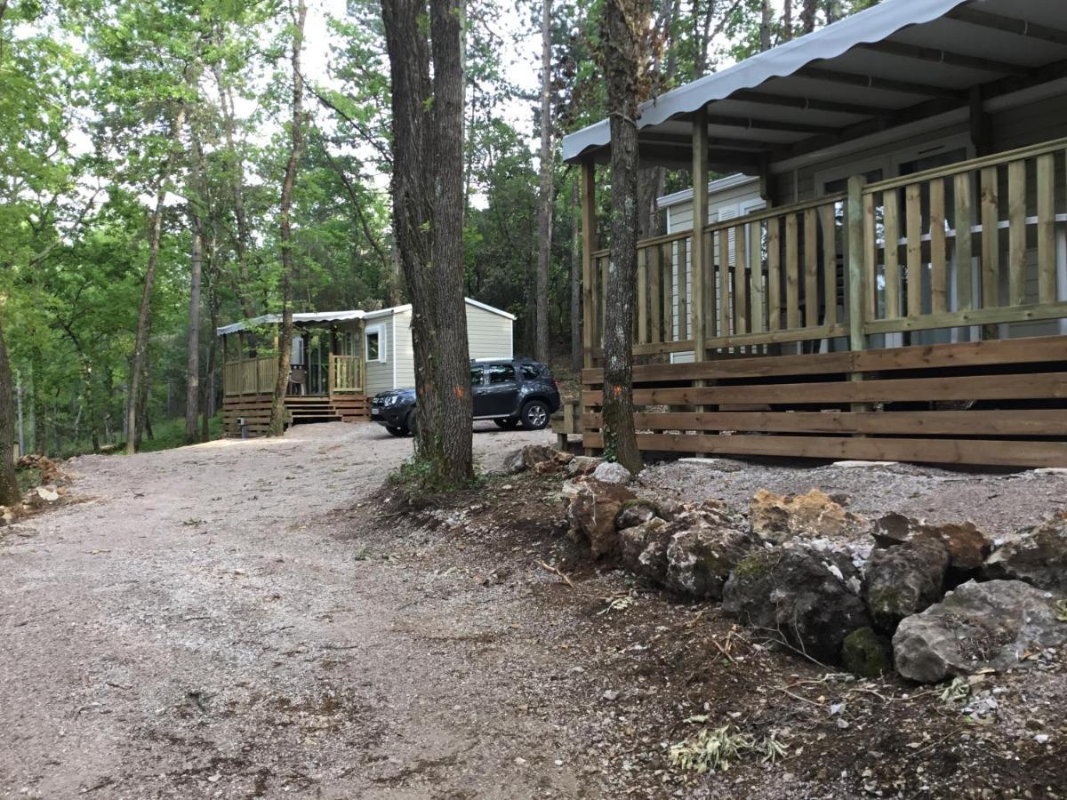 Camping De Graniers Monoblet Exterior photo
